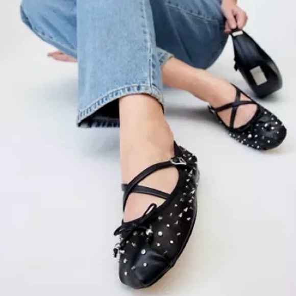 Circus NY By Sam Edelman Zuri Stud Ballet Flat Size 8 New In Box - Picture 10 of 12